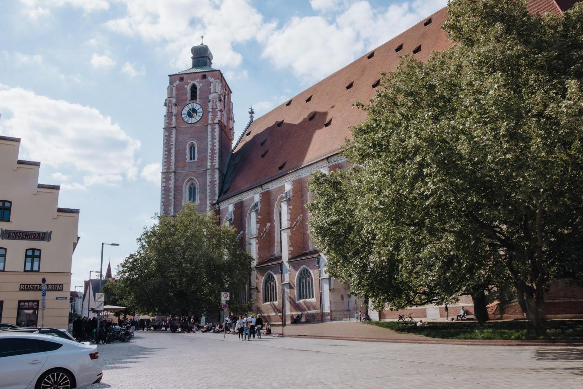 Lumen Homes - Altstadt-Studio Direkt Im Zentrum, Kueche, Netflix, Oeffentlicher Parkplatz Ums Eck Ингольштадт Экстерьер фото